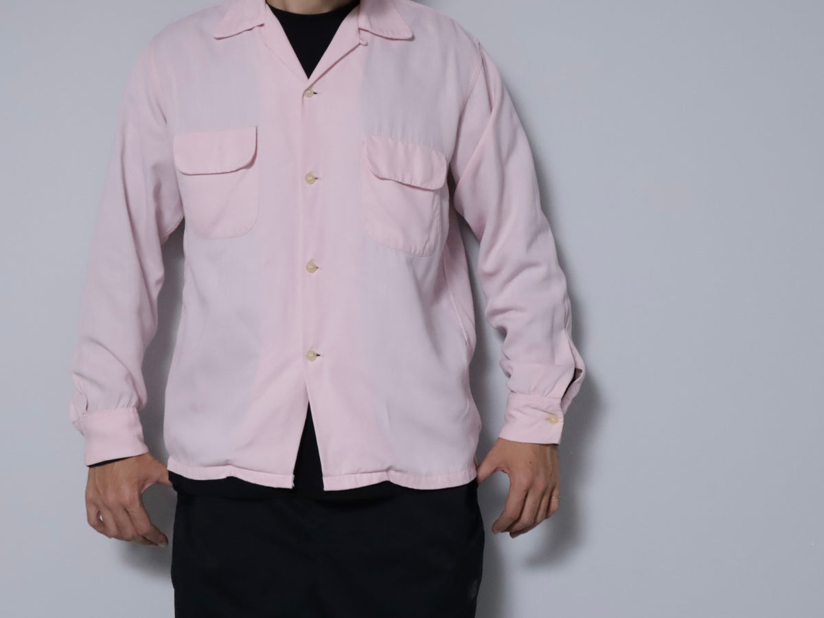 PINK RAYON GABARDINE BOX SHIRT (RARE COLOR/GOOD CONDITION)