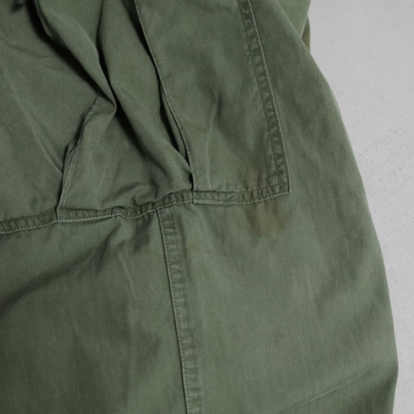U.S.ARMY JUNGLE FATIGUE PANTS 2ND TYPE (MEDIUM-REGULAR/GOOD USED CONDITION)