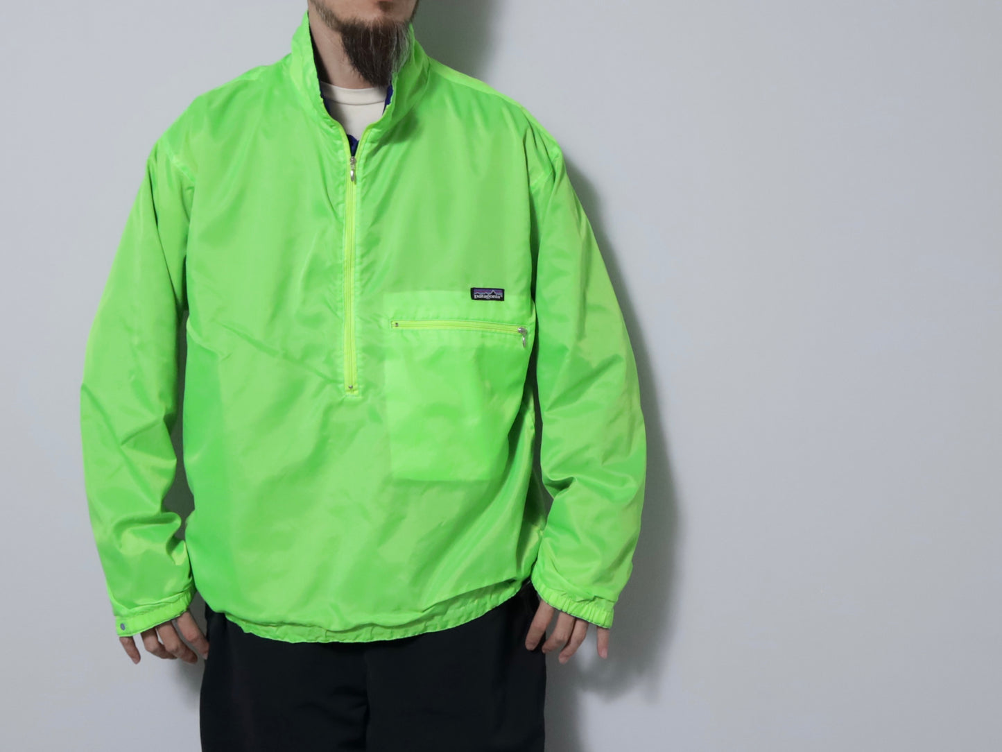 PATAGONIA NYLON REVERSIBLE PULLOVER JACKET (LARGE/GOOD CONDITION)