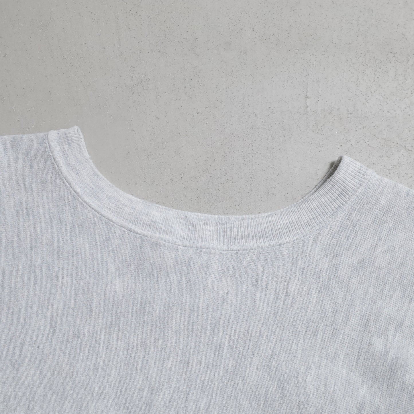 CHAMPION REVERSE WEAVE SWEAT SHIRT (LARGE/GOOD CONDITION)