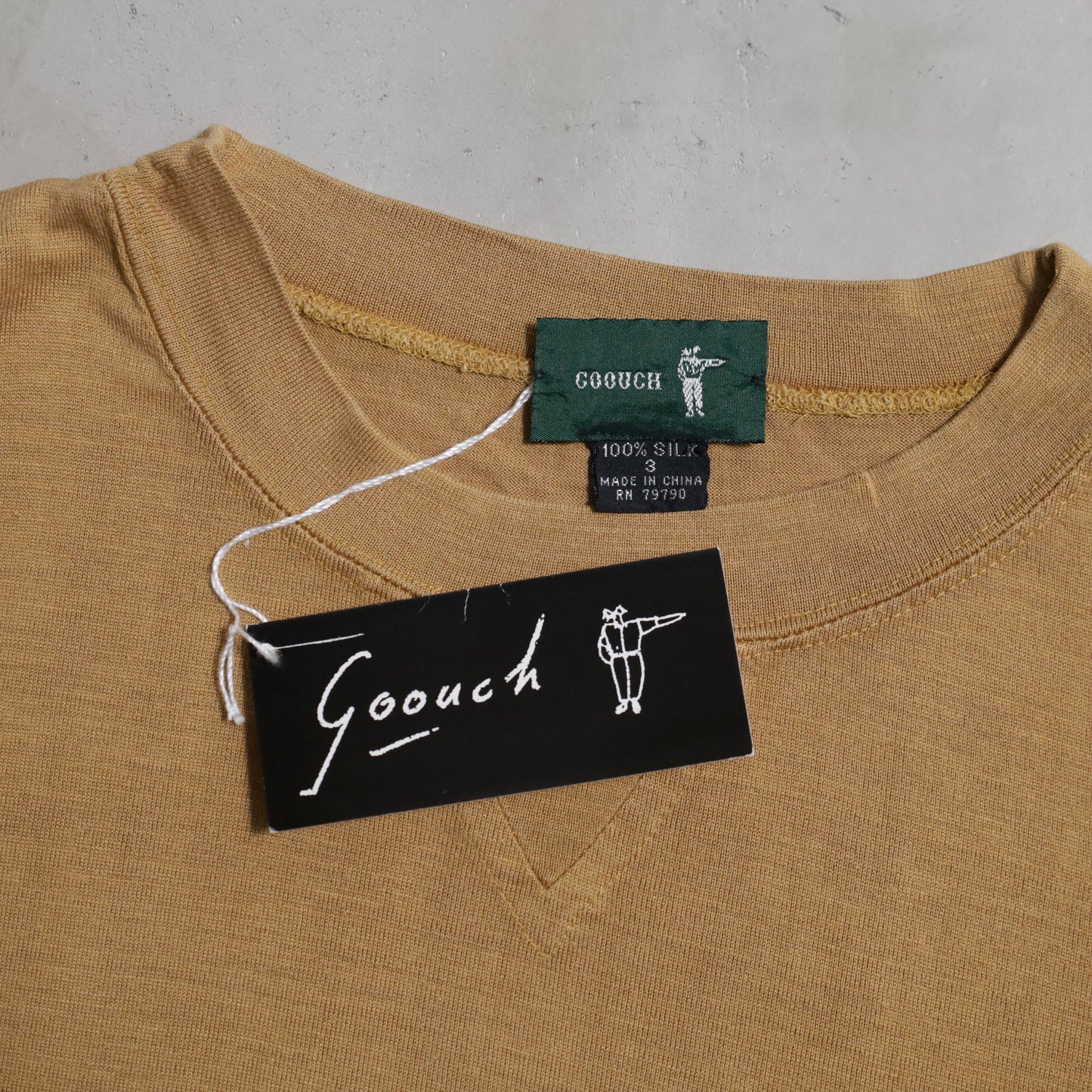 DEAD STOCK GOOUCH SILK L/S T-SHIRT (SIZE 3/WITH FLASHER)