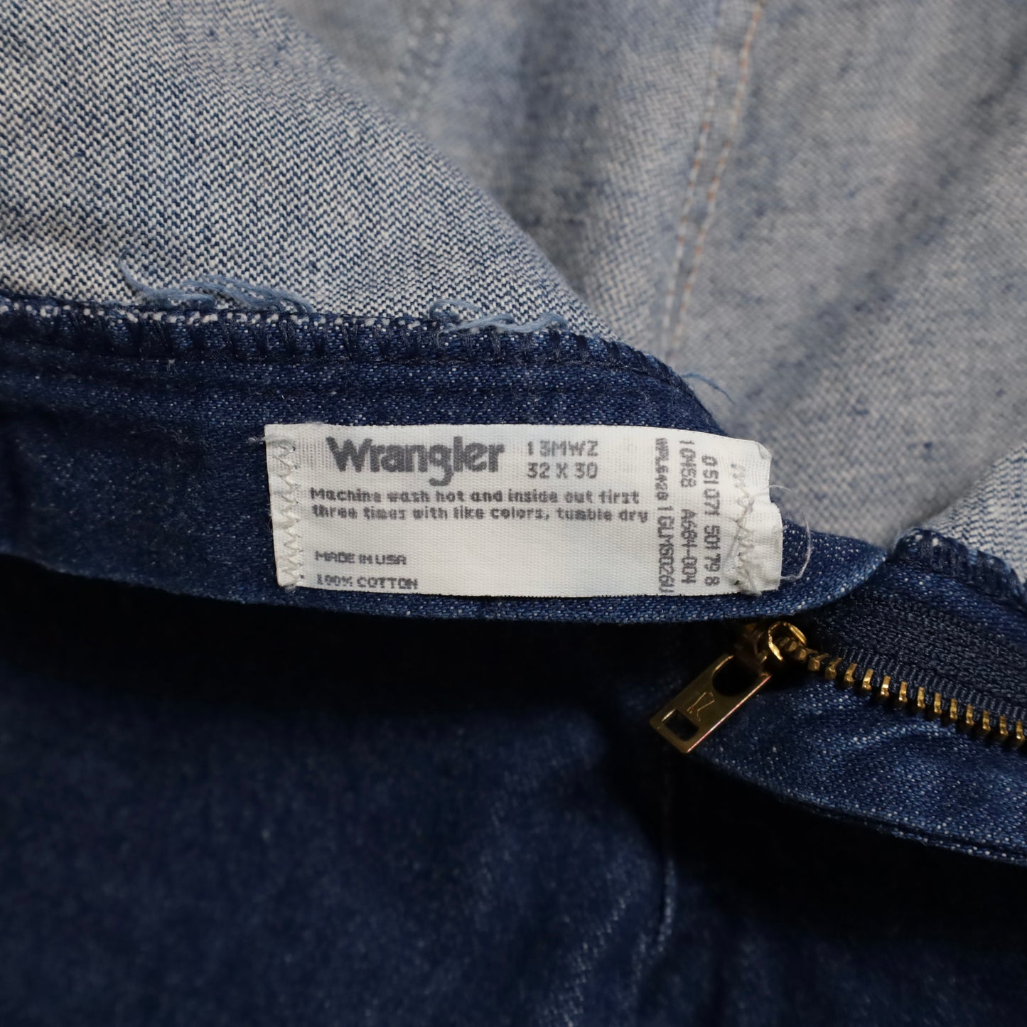 WRANGLER 13MWZ DENIM PANTS (W32L30/GOOD CONDITION)