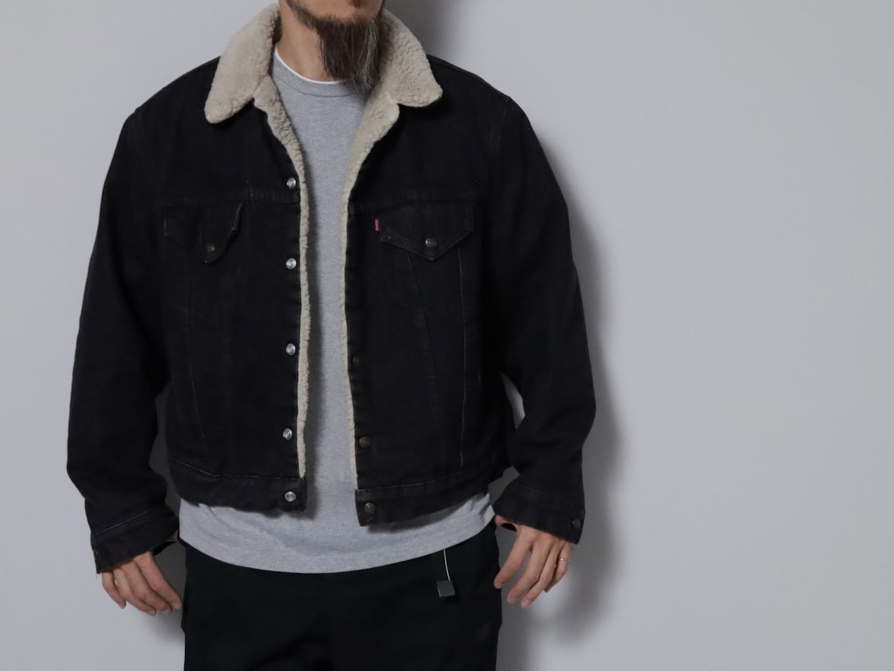 LEVI'S 70608-0259 BLACK DENIM BOA RANCH JACKET (SIZE 46R/GOOD CONDITION)
