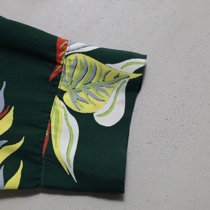 DUKE KAHANAMOKU "SACRED GARDEN" L/S HAWAIIAN SHIRT (MEDIUM/MINT CONDITION)