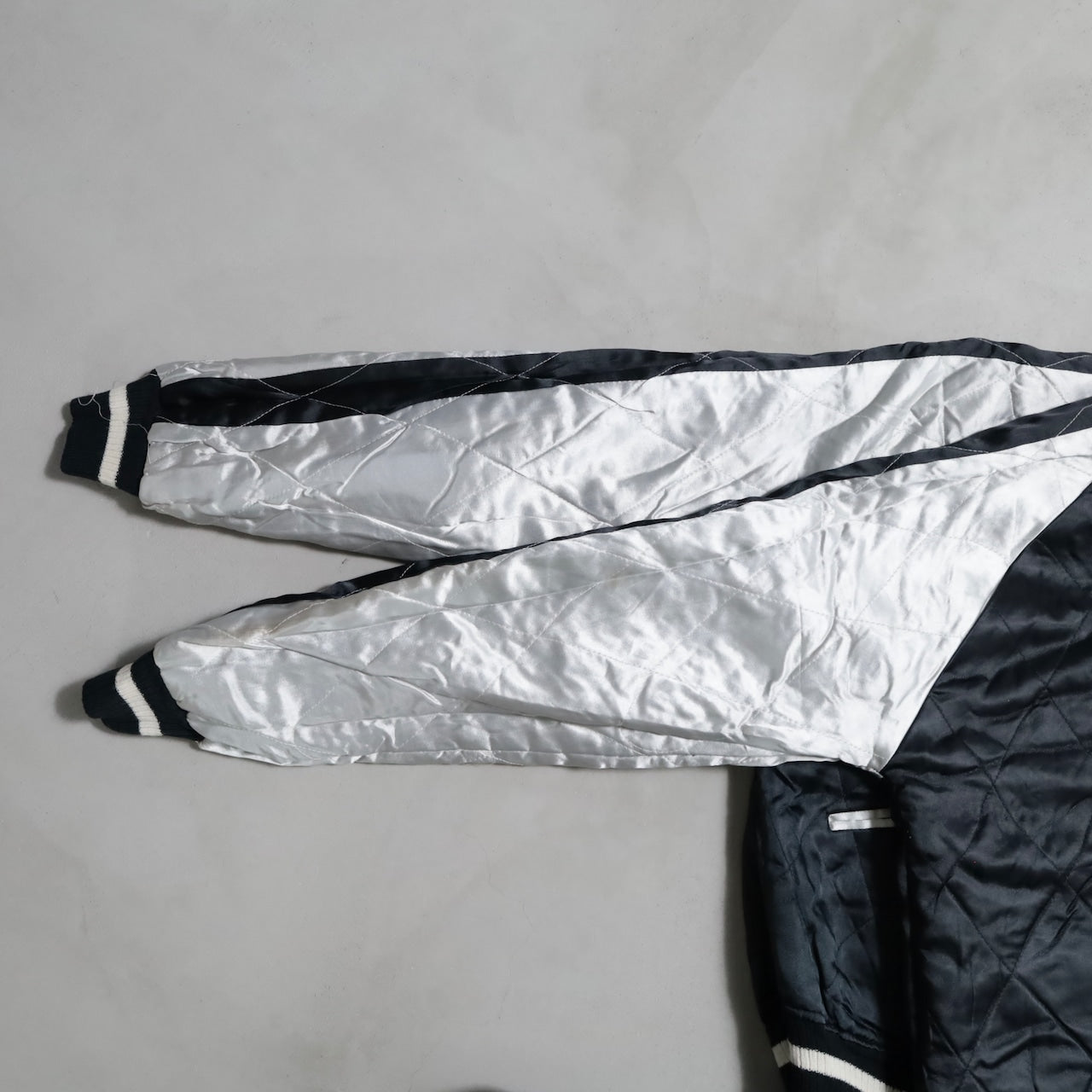 DEAD STOCK JAPAN SOUVENIR JACKET (1950's/MEDIUM)