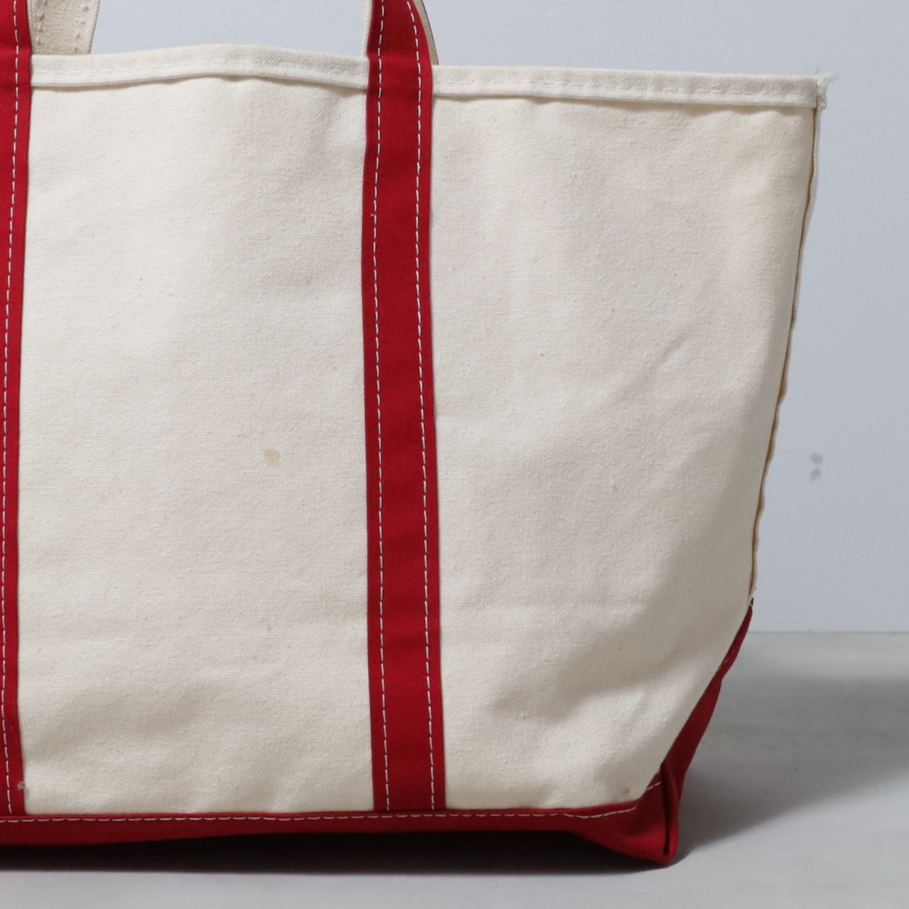 L.L.BEAN BOAT AND TOTE (LARGE/VERY GOOD CONDITION)
