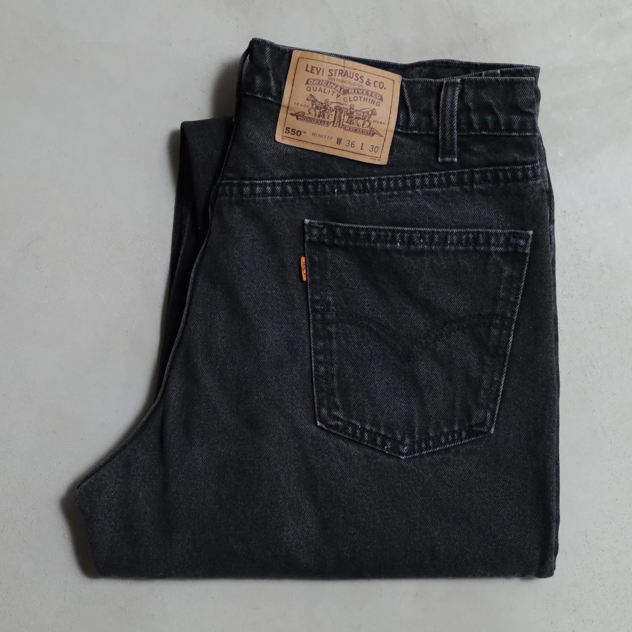 LEVI’S 550 BLACK DENIM PANTS (W36L30/GOOD CONDITION)