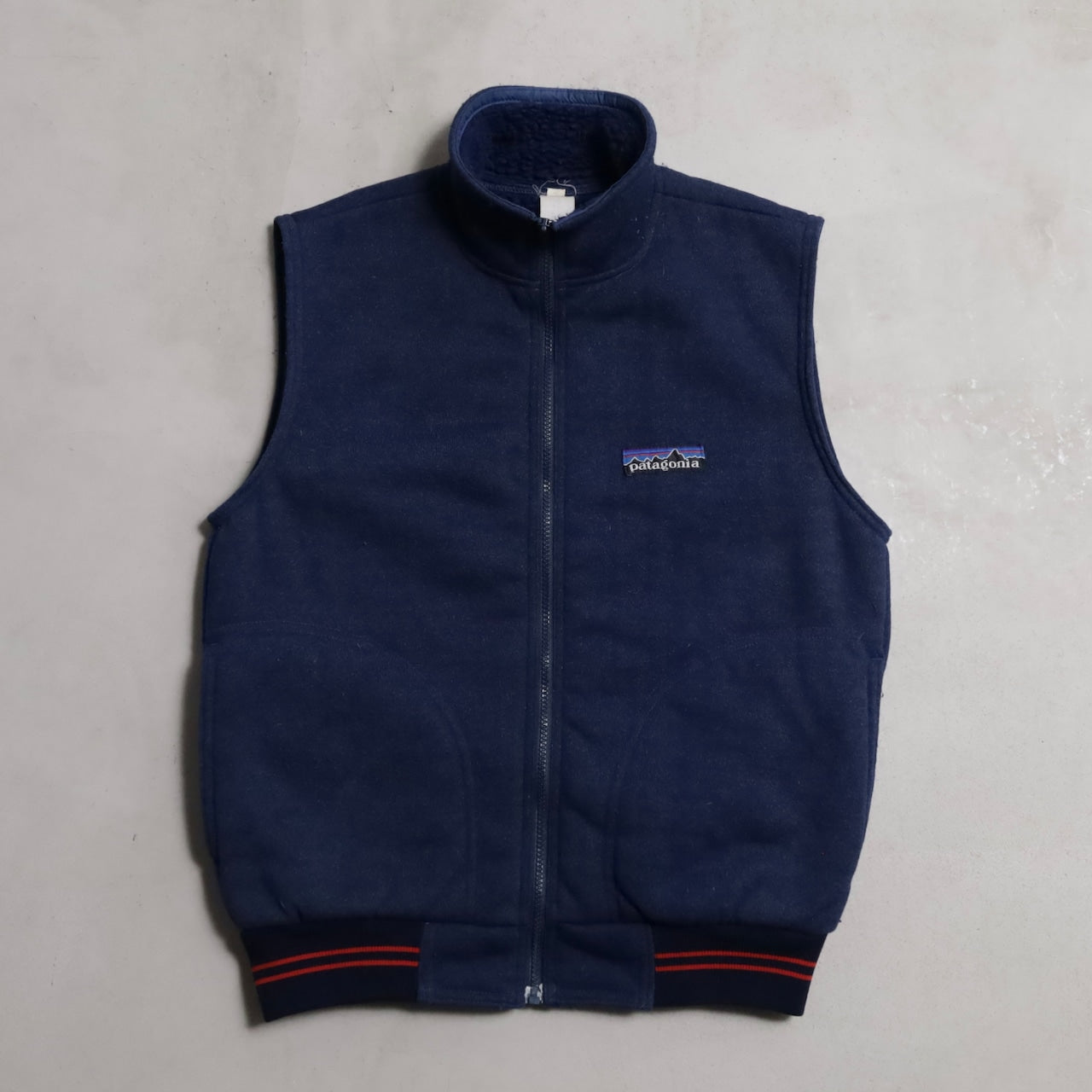 PATAGONIA PILE VEST (MEDIUM/GOOD CONDITION)