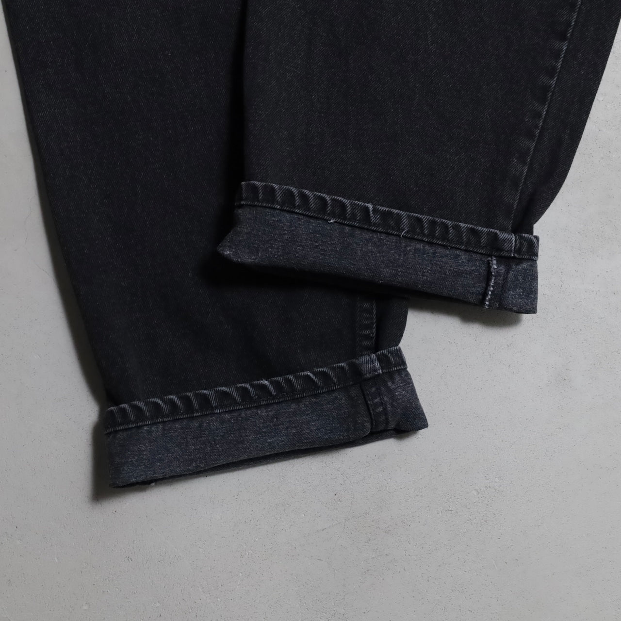 LEVI’S 550 BLACK DENIM PANTS (W36L30/GOOD CONDITION)
