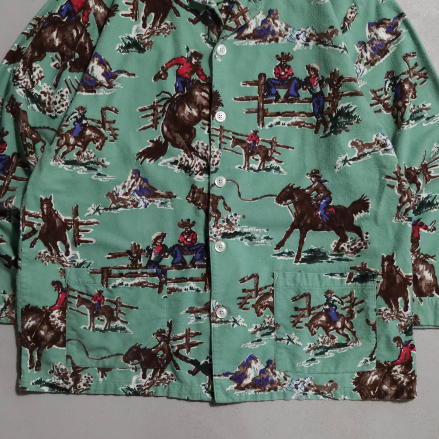 NICK&NORA WESTERN PATTERN PAJAMAS (XLARGE/VERY GOOD CONDITION)