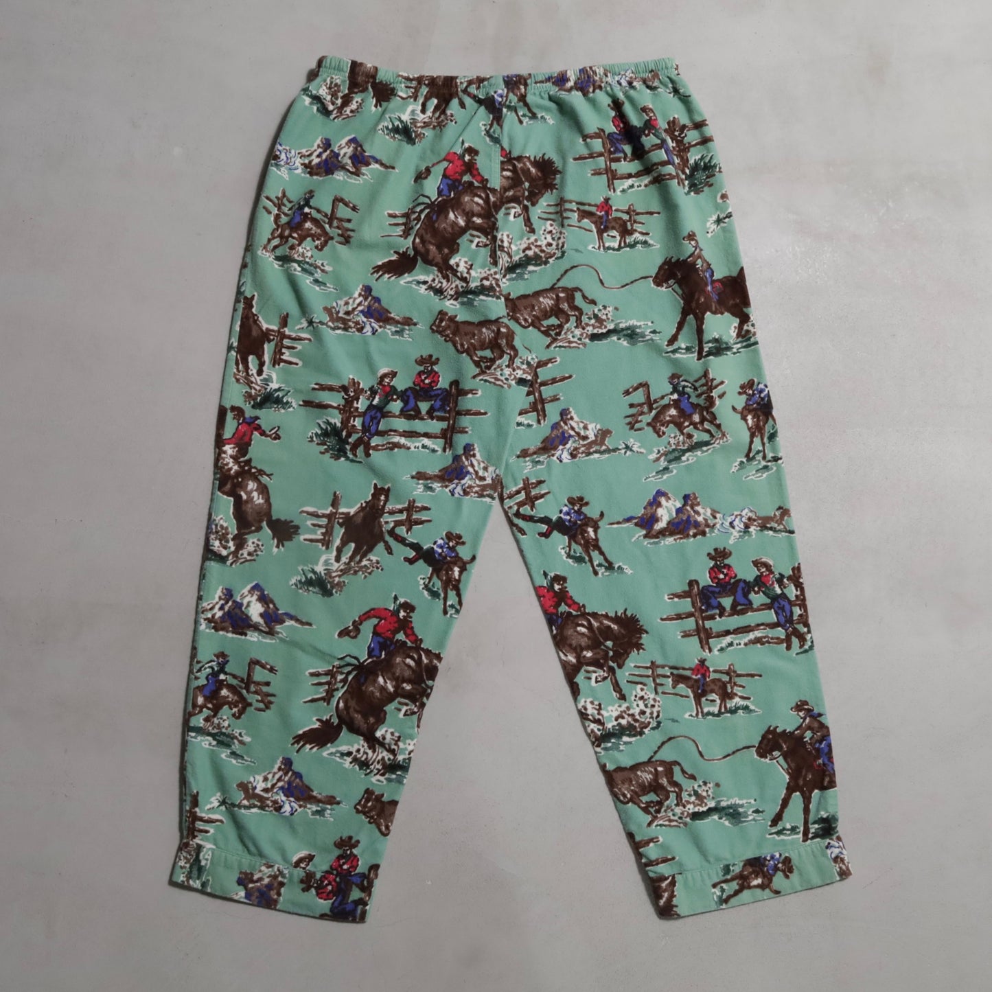 NICK&NORA WESTERN PATTERN PAJAMAS (XLARGE/VERY GOOD CONDITION)