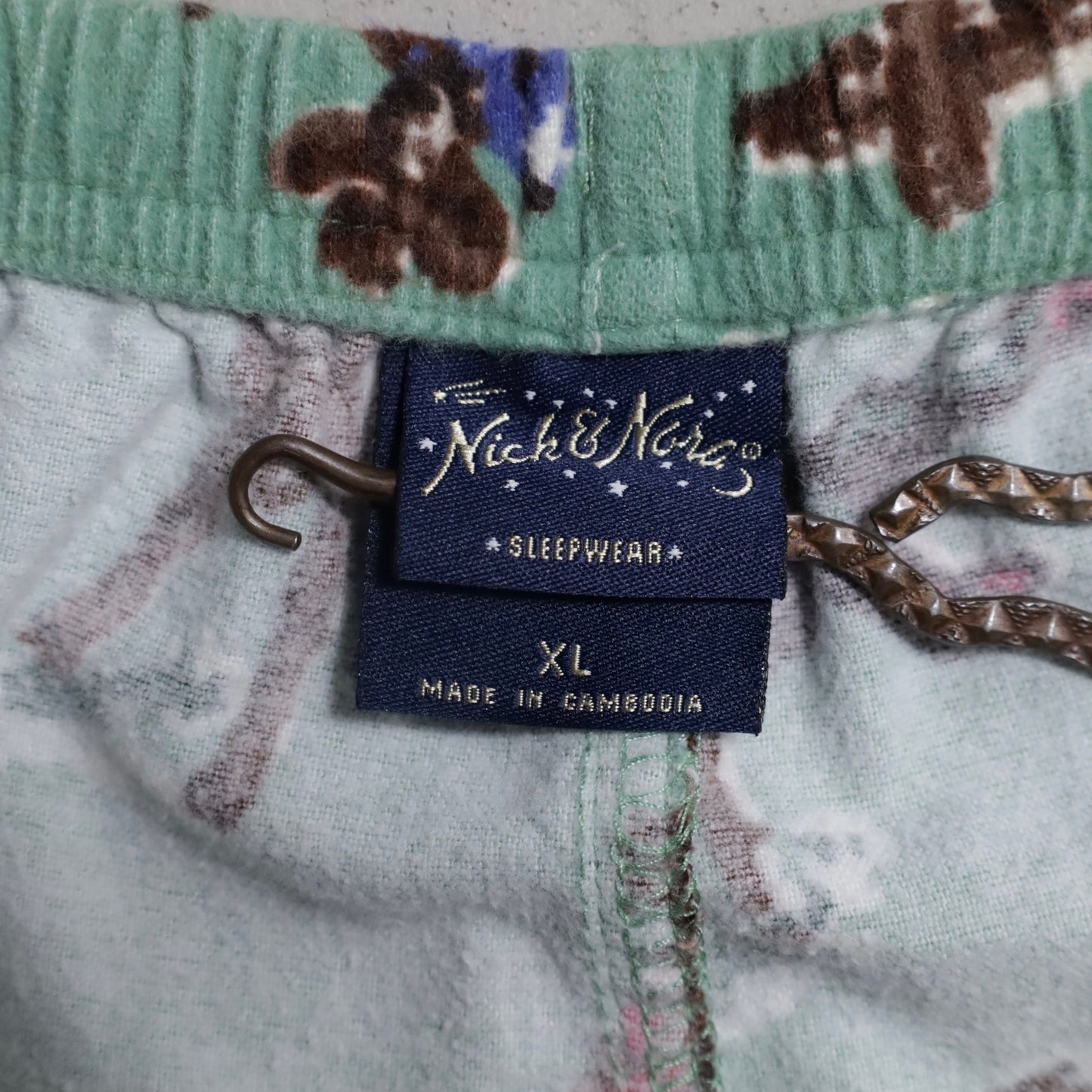 NICK&NORA WESTERN PATTERN PAJAMAS (XLARGE/VERY GOOD CONDITION)
