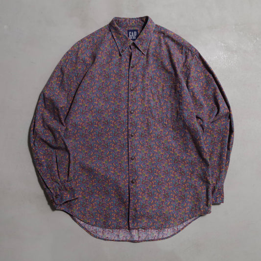 GAP PAISLEY PATTERN B.D. SHIRT (MEDIUM/GOOD CONDITION)
