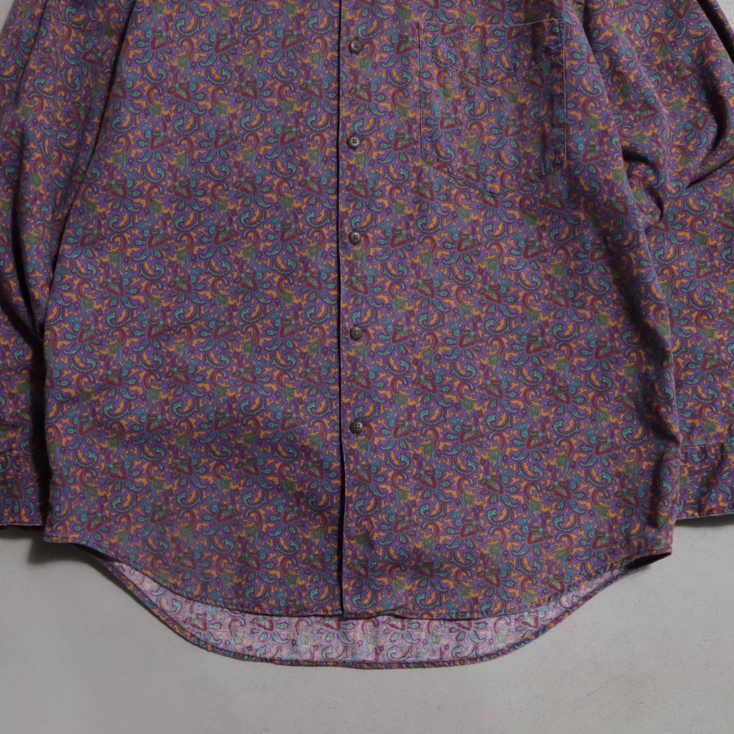 GAP PAISLEY PATTERN B.D. SHIRT (MEDIUM/GOOD CONDITION)