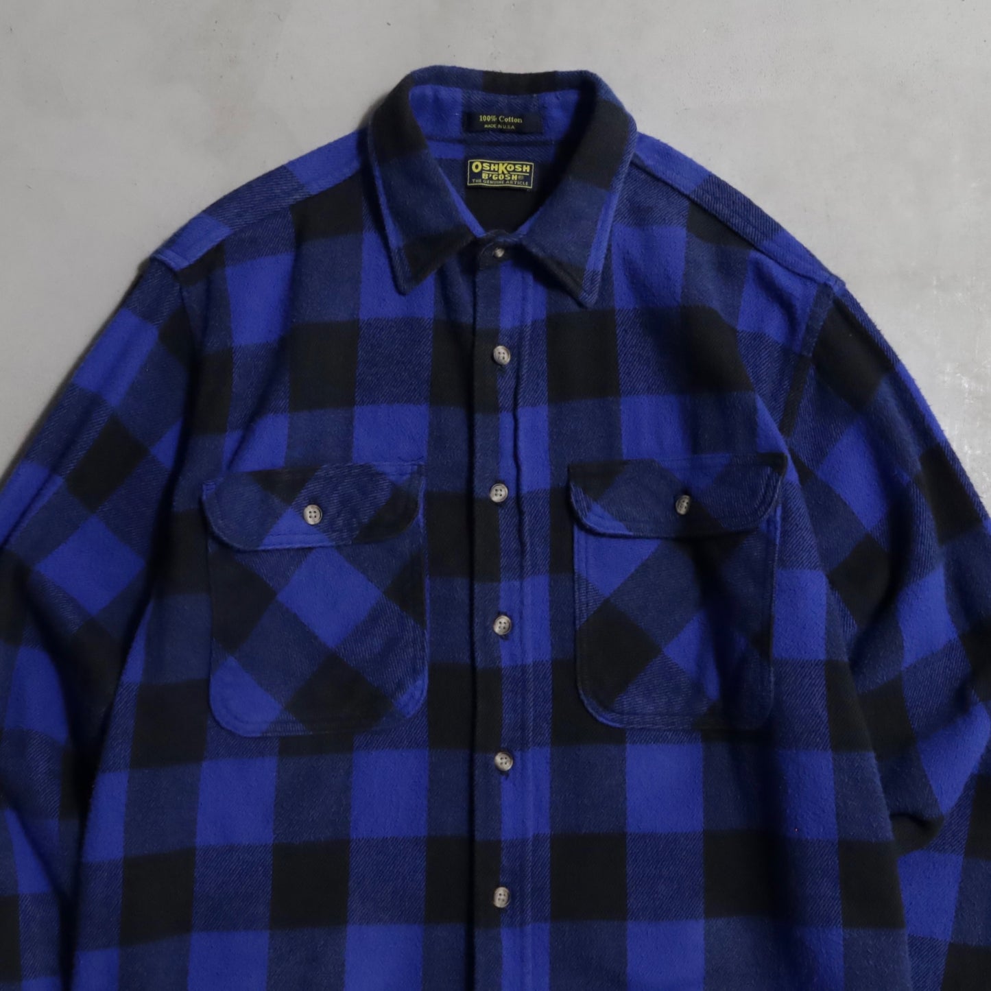 OSHKOSH PLAID HEAVY FLANNEL SHIRT (LARGE/GOOD CONDITION)
