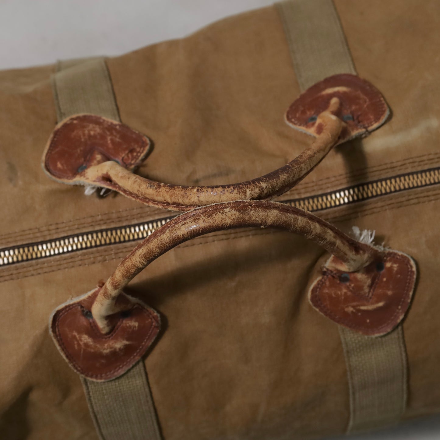L.L.BEAN BROWN DUFFLE BAG (GOOD USED CONDITION)