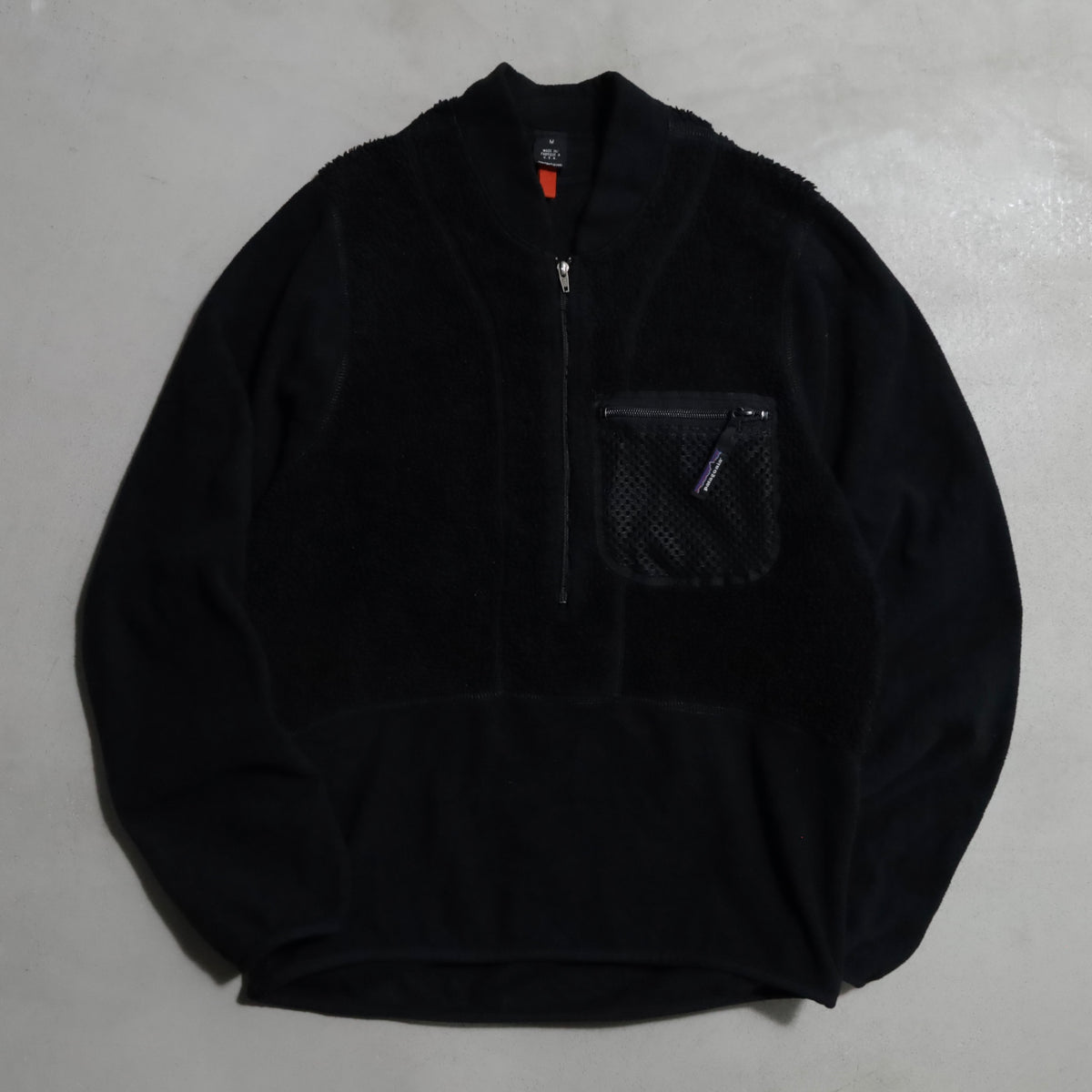 PATAGONIA AQUA FAR (MEDIUM/GOOD CONDITION)
