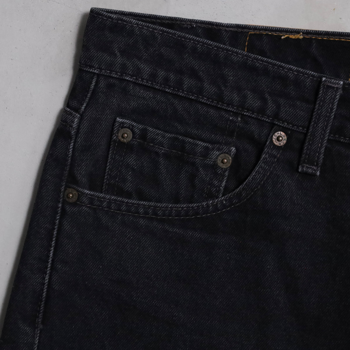 LEVI'S 505 BLACK DENIM PANTS (W36L30/GOOD CONDITION)