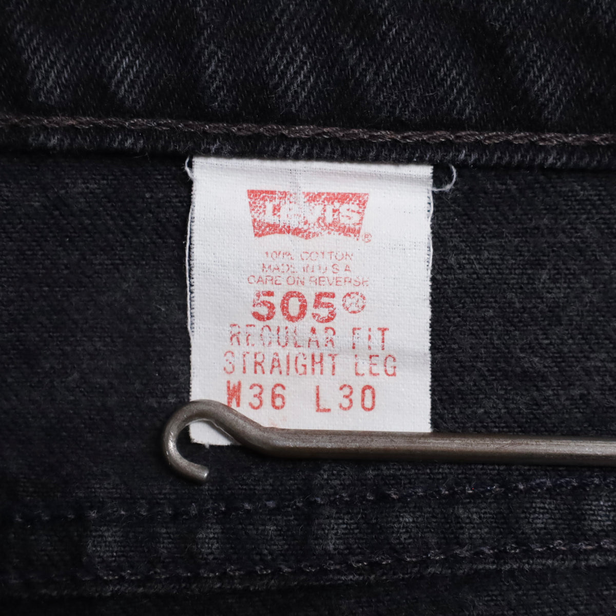 LEVI'S 505 BLACK DENIM PANTS (W36L30/GOOD CONDITION)