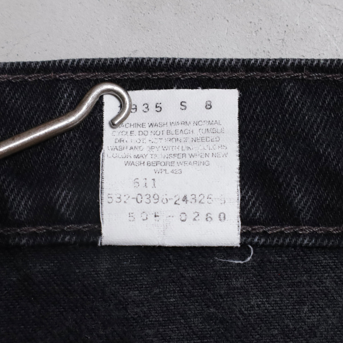 LEVI'S 505 BLACK DENIM PANTS (W36L30/GOOD CONDITION)