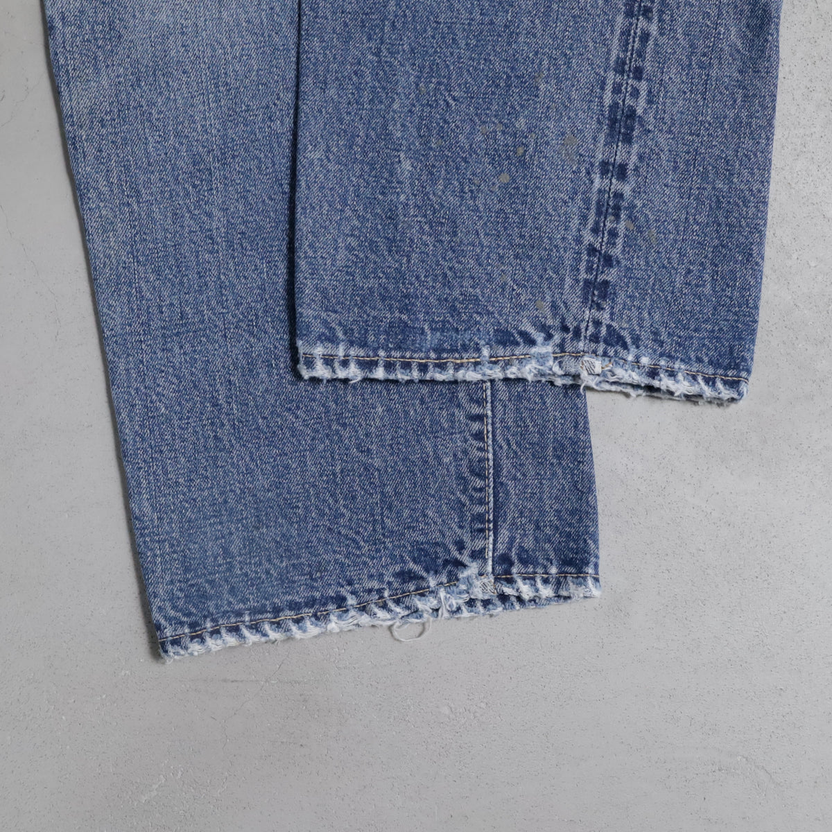 LEVI'S 501 BIGE DENIM PANTS (EARLY MODEL/GOOD FADE/USED CONDITION)