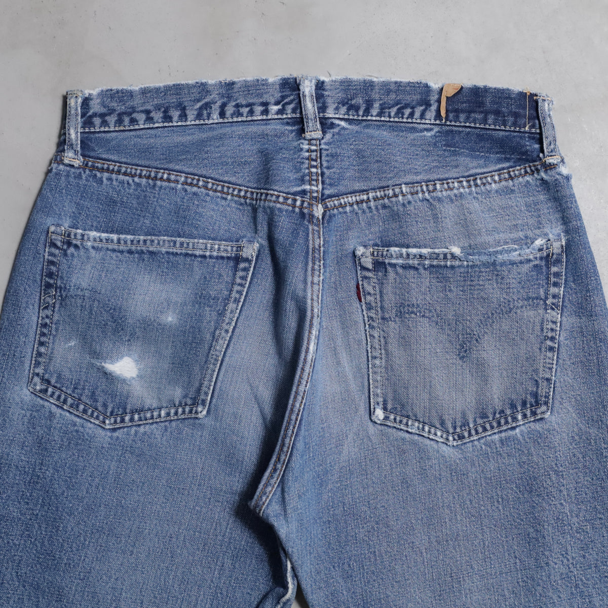 LEVI'S 501 BIGE DENIM PANTS (EARLY MODEL/GOOD FADE/USED CONDITION)