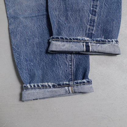 LEVI'S 501 BIGE DENIM PANTS (GOOD FADE/USED CONDITION)