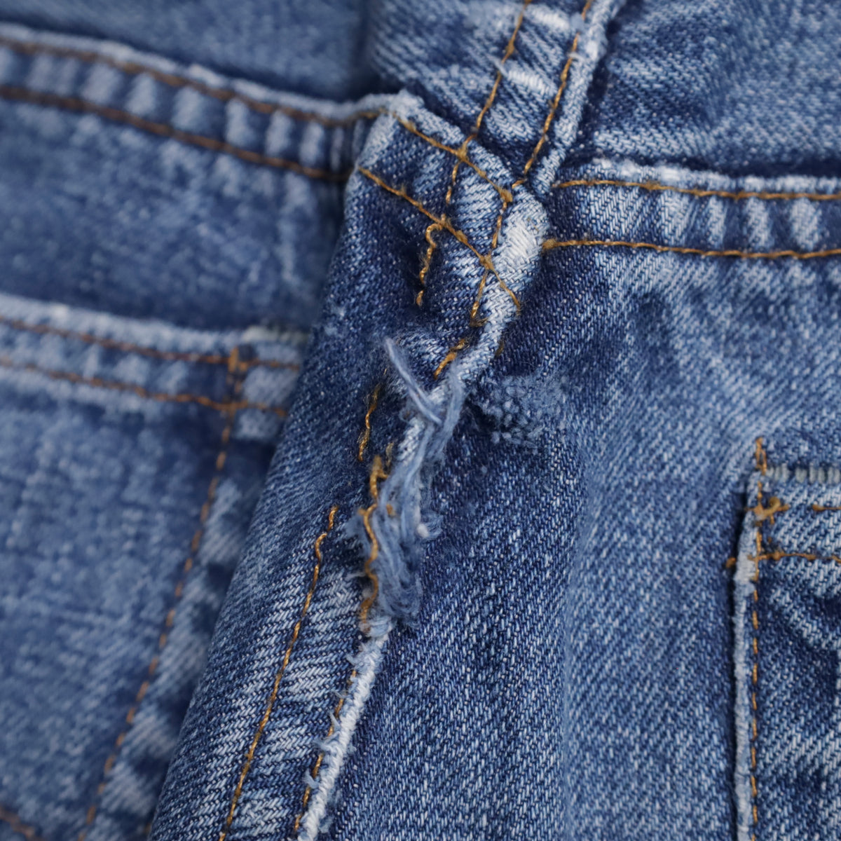 LEVI'S 501 BIGE DENIM PANTS (GOOD FADE/USED CONDITION)