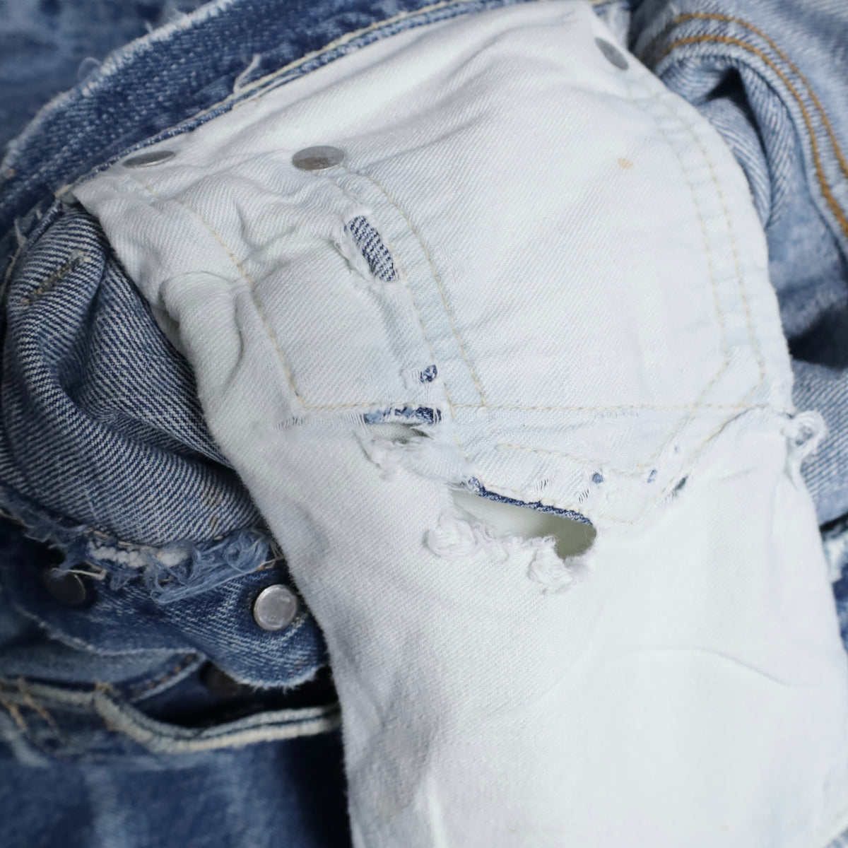 LEVI'S 501 BIGE DENIM PANTS (EARLY MODEL/GOOD FADE/USED CONDITION)