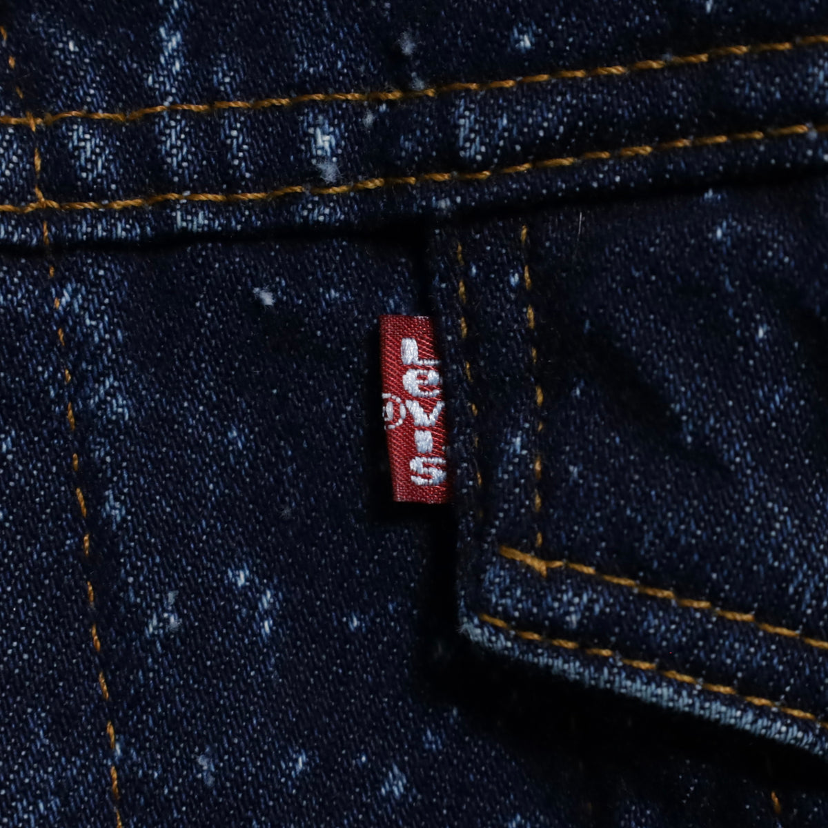LEVI'S 70507-0229 GALACTIC WASHED DENIM JACKET (LARGE/GOOD CONDITION)