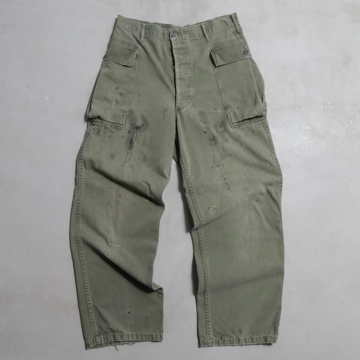 WWII U.S.ARMY M-43 HBT TROUSERS WITH "PW STENCIL" (W32L29/GOOD USED CONDITION)