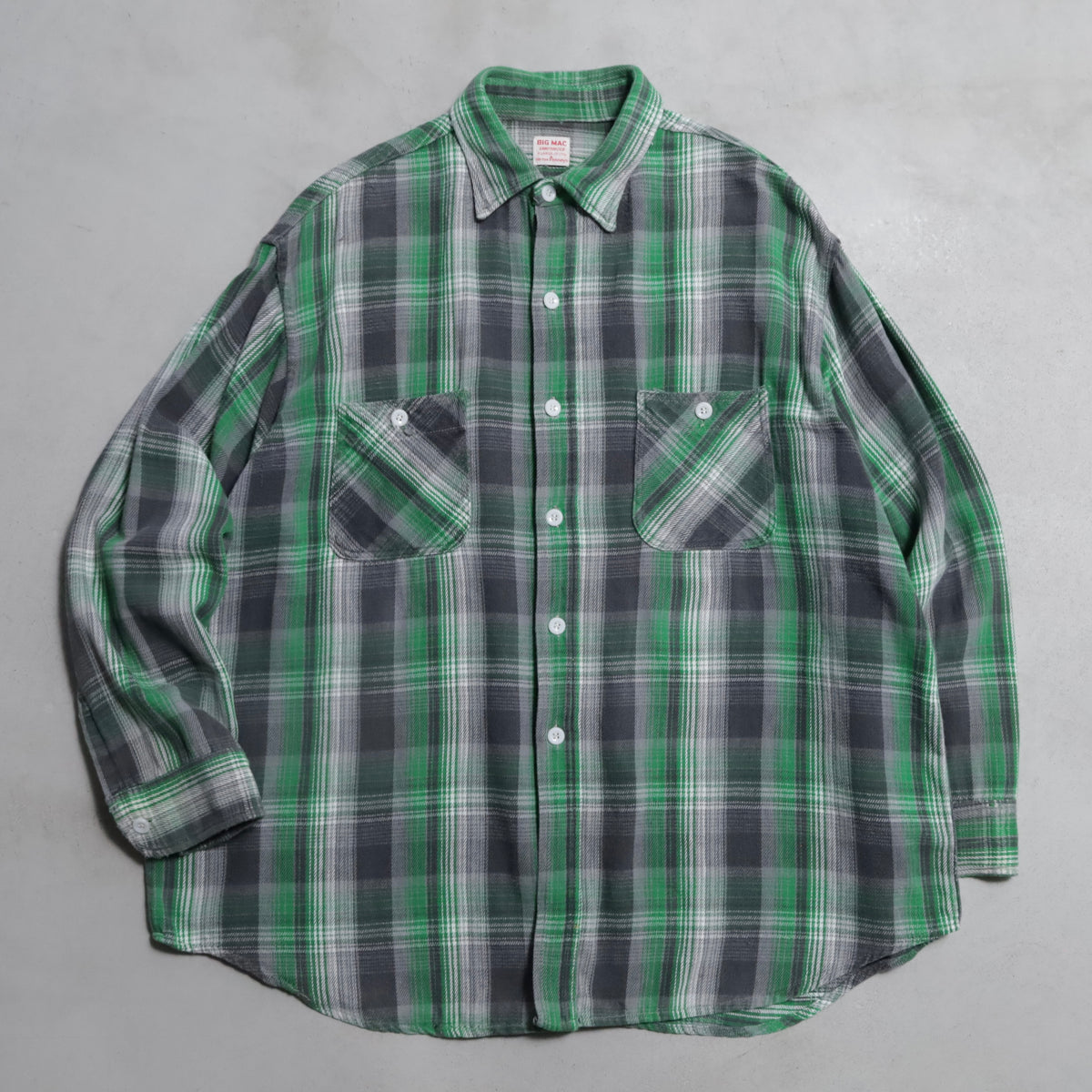 BIG MAC PLAID FLANNEL SHIRT (XLARGE/GOOD CONDITION)