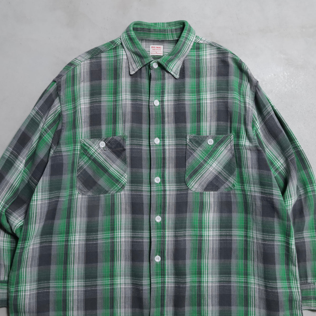 BIG MAC PLAID FLANNEL SHIRT (XLARGE/GOOD CONDITION)