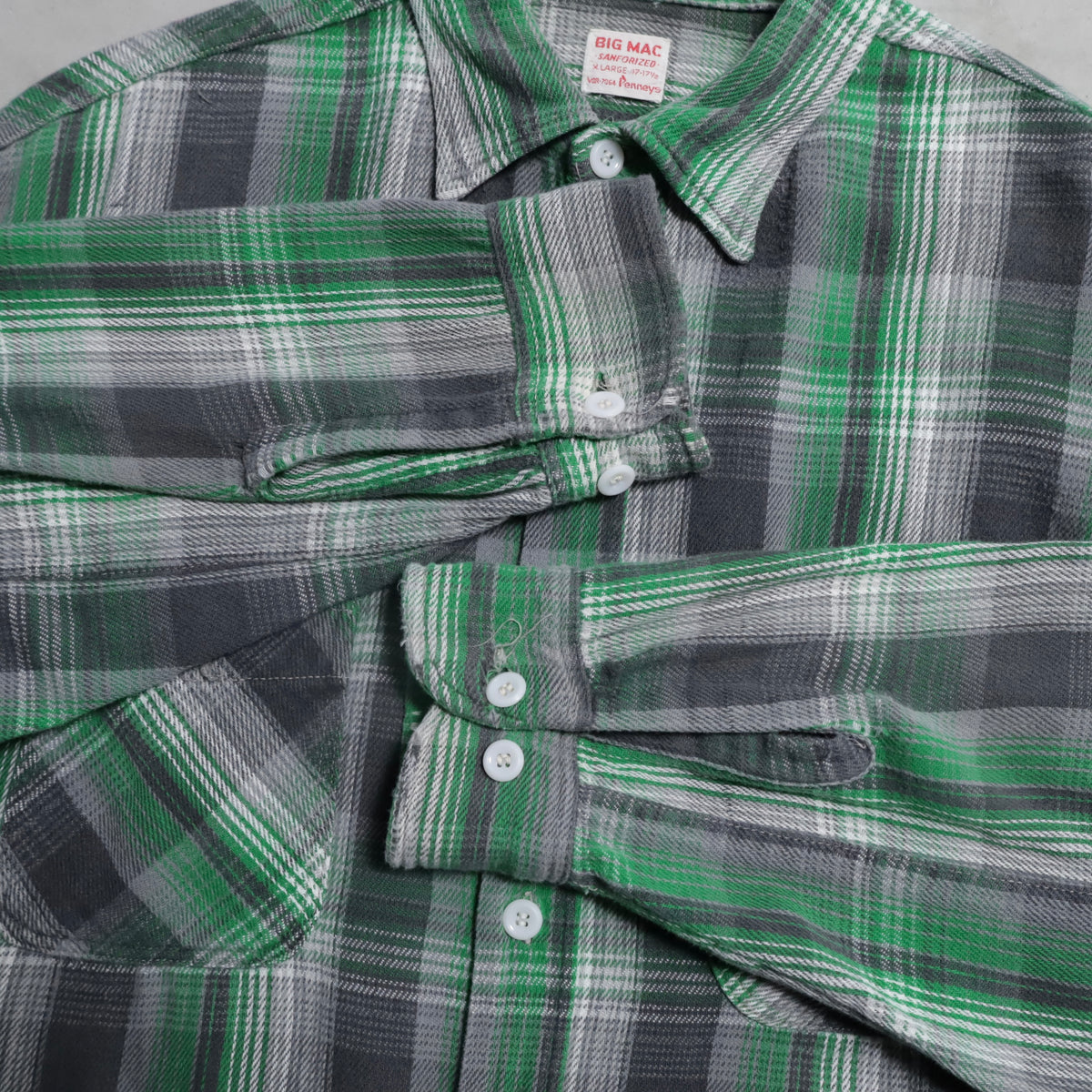 BIG MAC PLAID FLANNEL SHIRT (XLARGE/GOOD CONDITION)