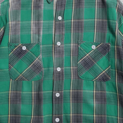 BIG MAC PLAID FLANNEL SHIRT (LARGE/GOOD CONDITION)