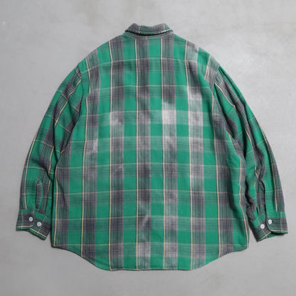 BIG MAC PLAID FLANNEL SHIRT (LARGE/GOOD CONDITION)