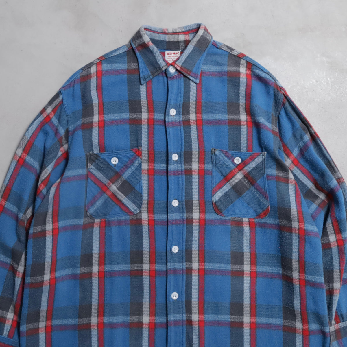 BIG MAC PLAID FLANNEL SHIRT (LARGE/GOOD CONDITION)