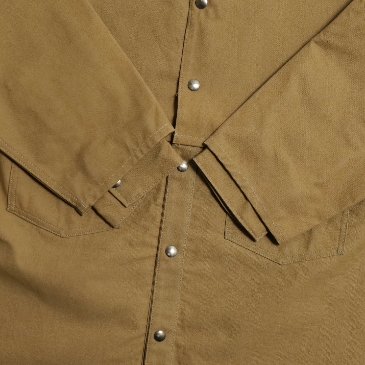 DEAD STOCK CAN'T BUSTE'M BROWN DUCK LOGER JACKET (SIZE 16)