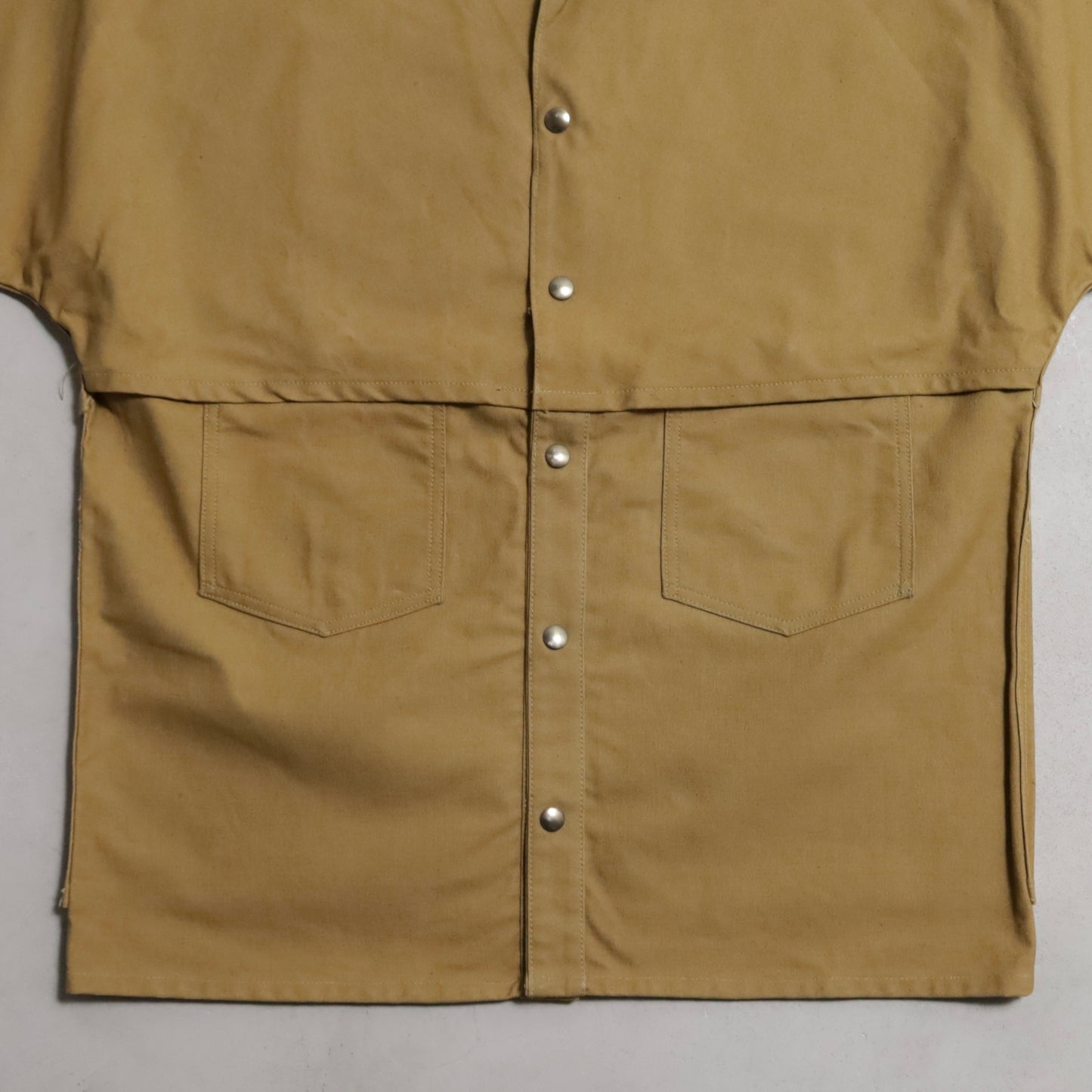 DEAD STOCK CAN'T BUSTE'M BROWN DUCK LOGER JACKET (SIZE 16)
