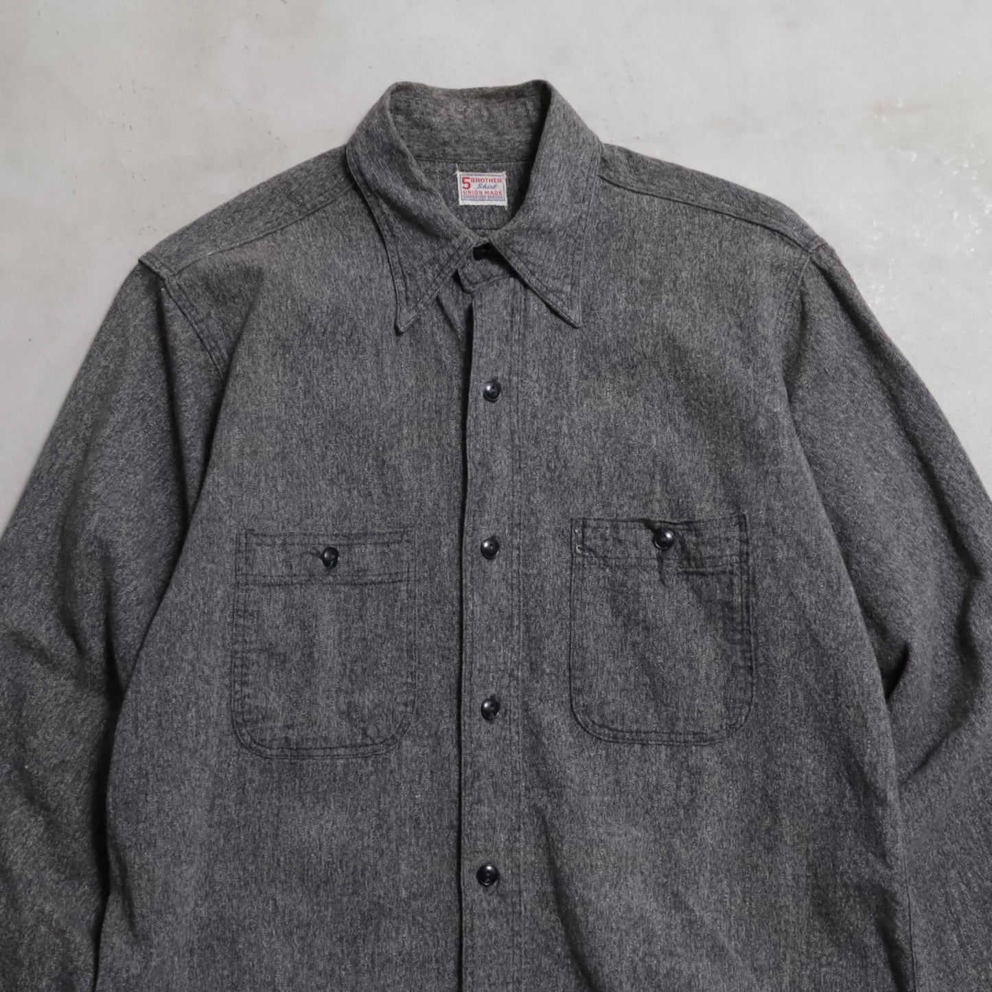 5BROTHER BLACK CHAMBRAY SHIRT (GOOD CONDITION)