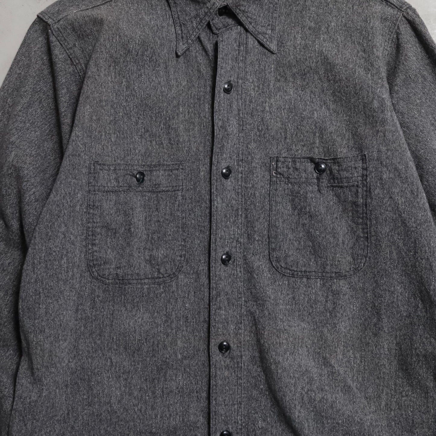5BROTHER BLACK CHAMBRAY SHIRT (GOOD CONDITION)