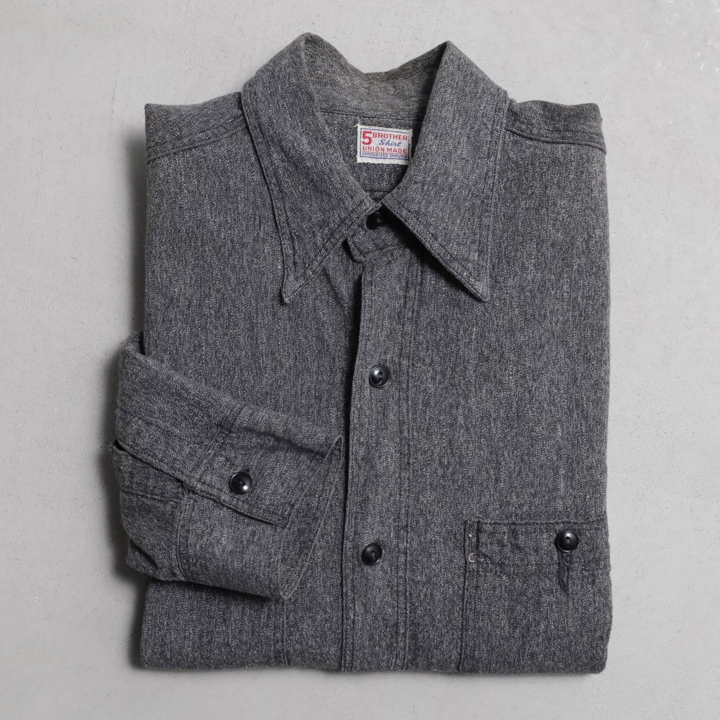 5BROTHER BLACK CHAMBRAY SHIRT (GOOD CONDITION)