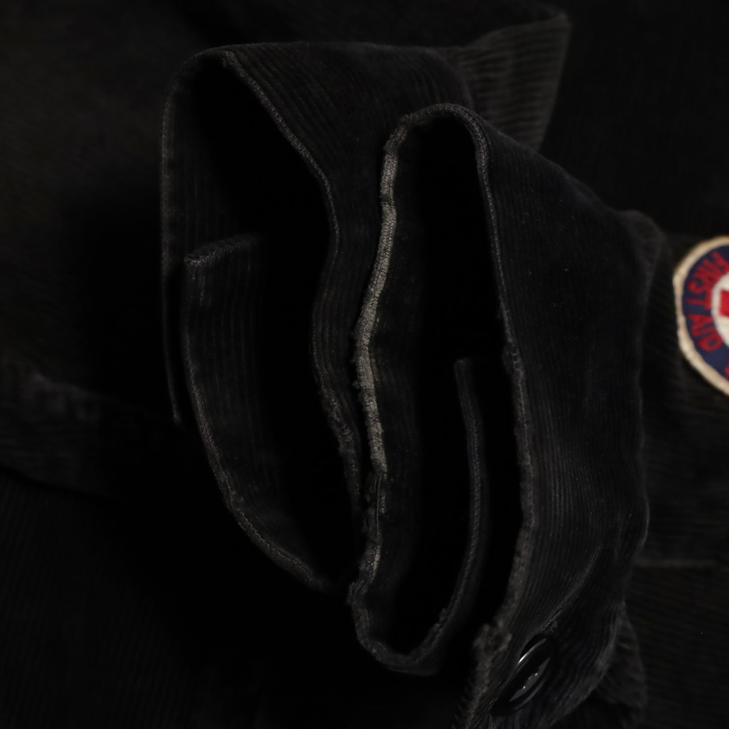 BLACK CORDUROY FIRE DEPARTMENT PATCH JACKET (BIG SIZE/GOOD CONDITION)