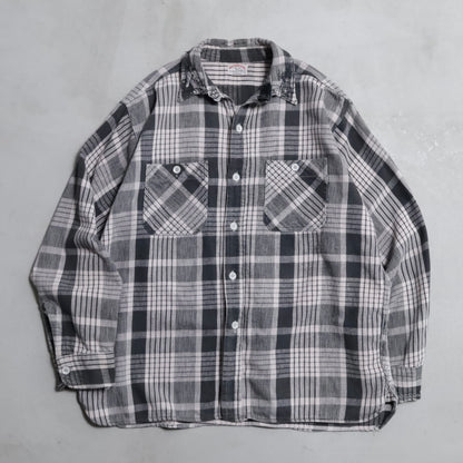 WINTER KING BLACK×WHITE PLAID COTTON FLANNEL SHIRT (GOOD USED CONDITION/BIG SIZE)