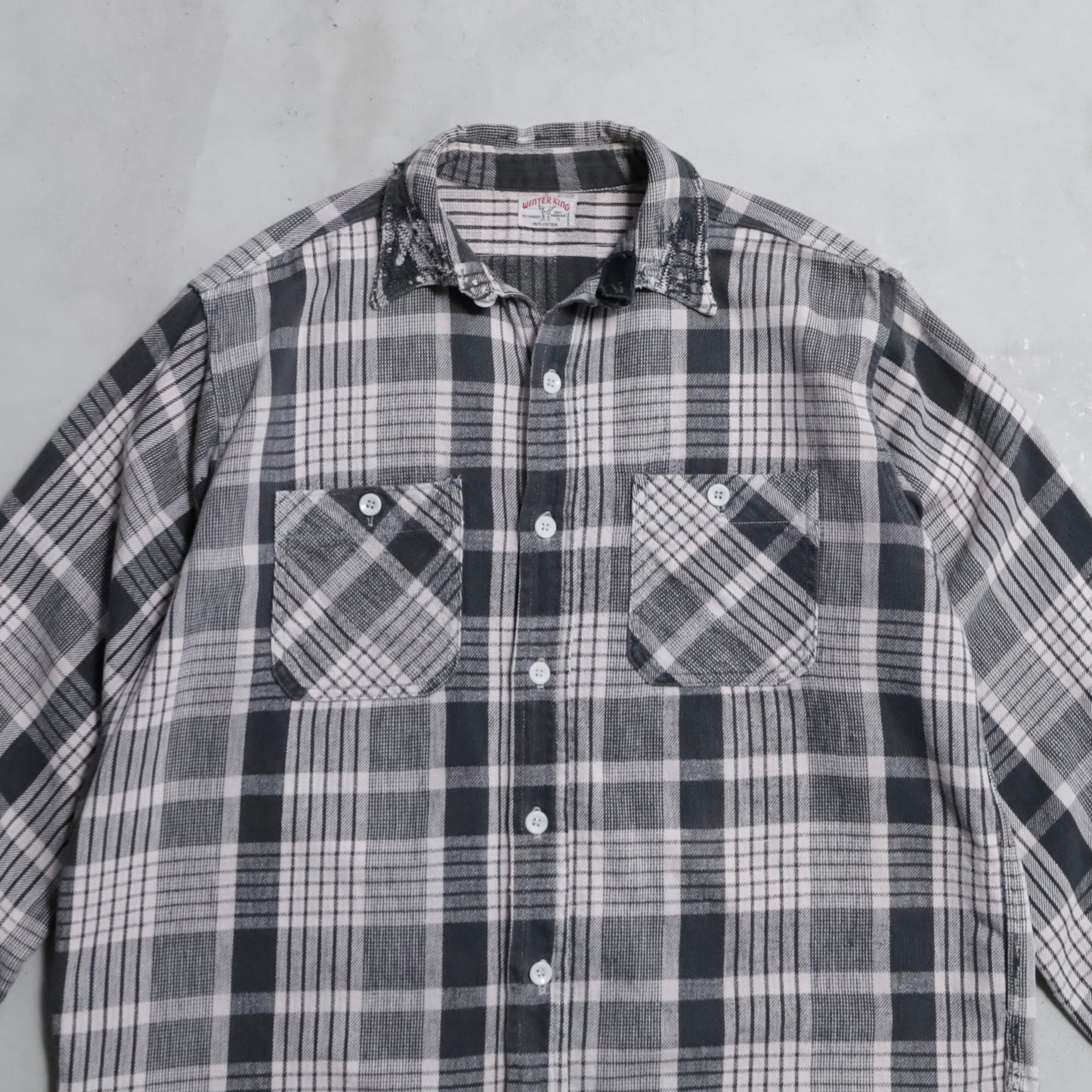 WINTER KING BLACK×WHITE PLAID COTTON FLANNEL SHIRT (GOOD USED CONDITION/BIG SIZE)