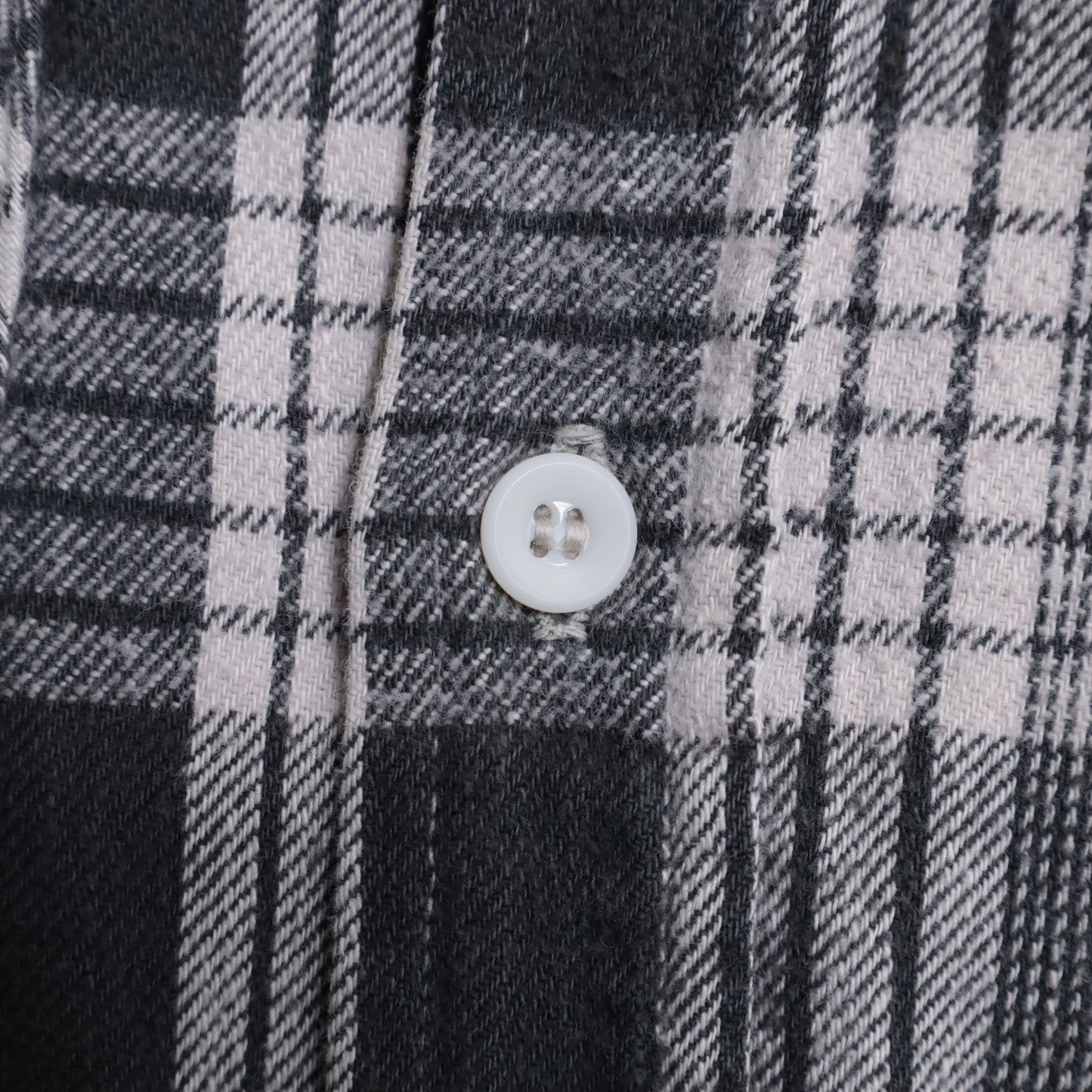 WINTER KING BLACK×WHITE PLAID COTTON FLANNEL SHIRT (GOOD USED CONDITION/BIG SIZE)