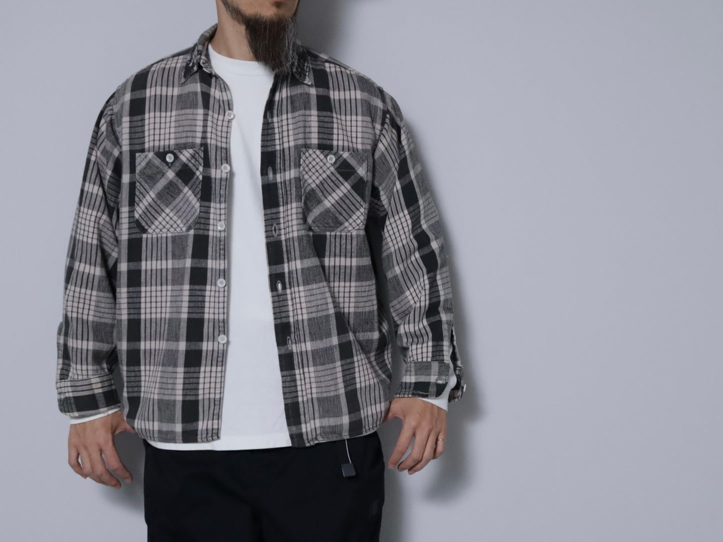 WINTER KING BLACK×WHITE PLAID COTTON FLANNEL SHIRT (GOOD USED CONDITION/BIG SIZE)