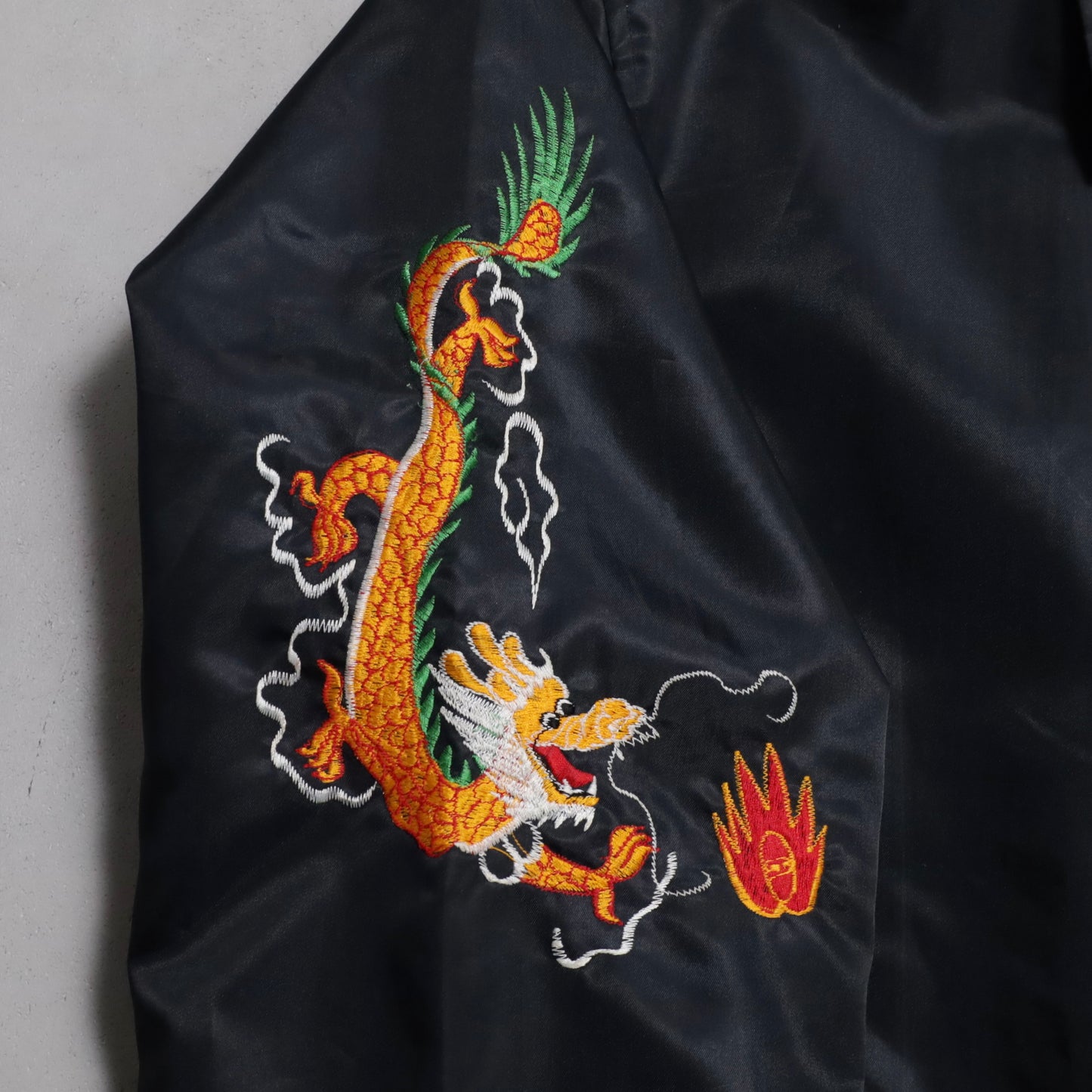 VIET-NAM SOUVENIR JACKET (BIG SIZE/MINT CONDITION)