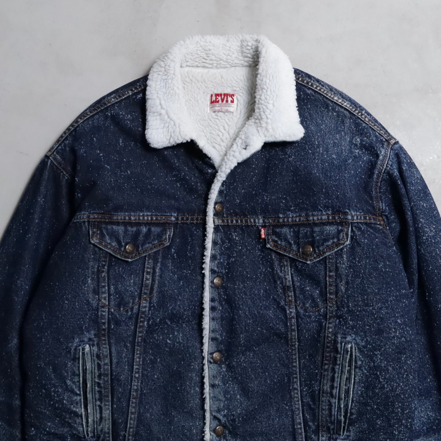 LEVI'S GALACTIC WASHED DENIM BOA JACKET (XLARGE/GOOD CONDITION)