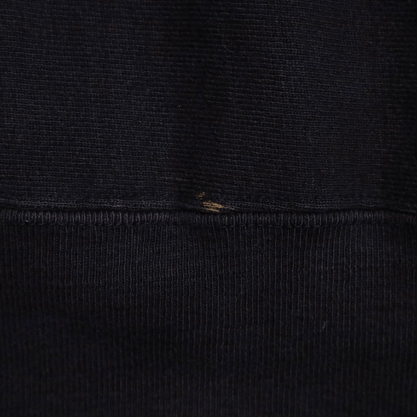 CHAMPION "PRINCETON" REVERSE WEAVE SWEAT SHIRT (BLACK/LARGE/GOOD USED CONDITION)